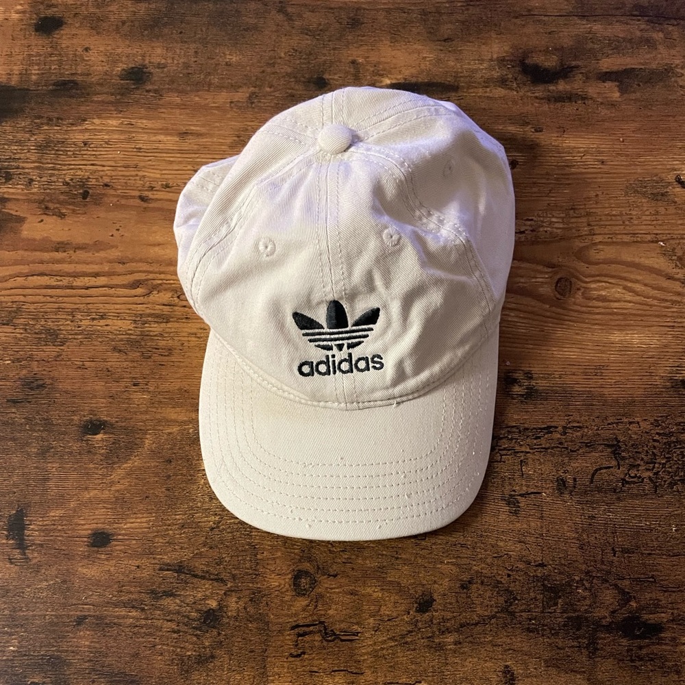 Adidas adjustable baseball hat